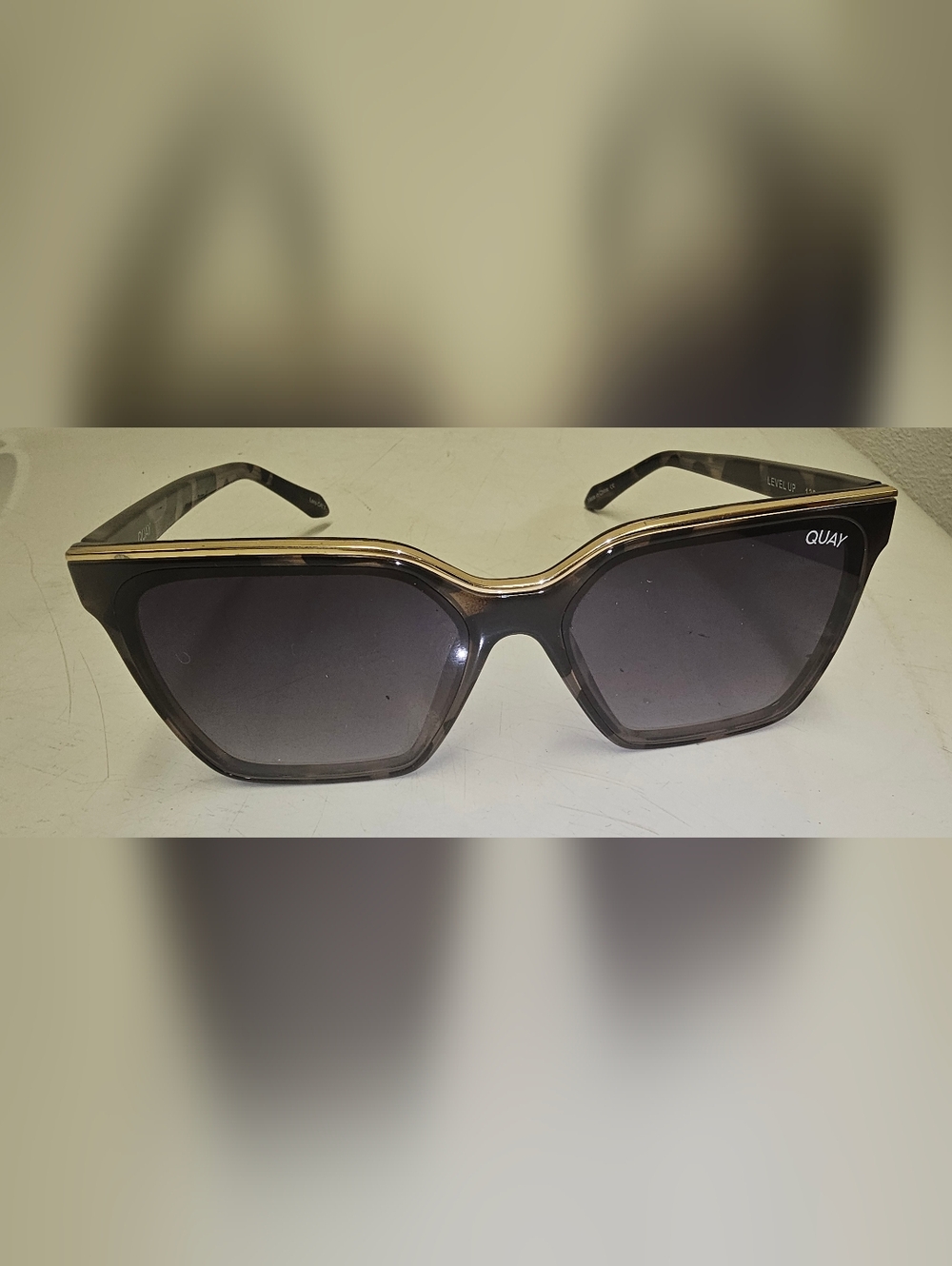 Quay Australia LEVEL UP SUNGLASSES Classy Chic Gradient Designer